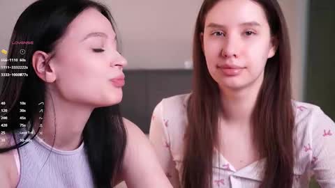 Snapshot of suziegoglia chatting on 15, 2, 2026 Kristanna online show from 15, 2, 2026