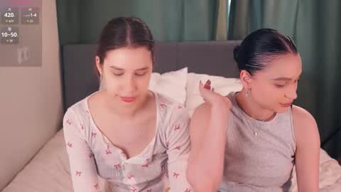 Snapshot of suziegoglia chatting on 2, 3, 2026 Kristanna online show from 2, 3, 2026