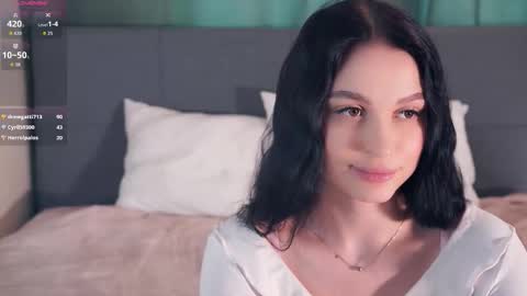 Snapshot of suziegoglia chatting on 7, 3, 2026 Kristanna online show from 7, 3, 2026