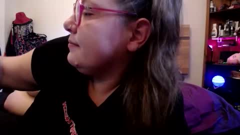 suzie stardust online show from 8, 1, 2026