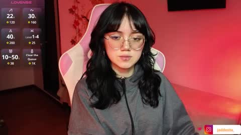 Snapshot of suzumi_ chatting on 5, 12, 2024 Jadde  online show from 5, 12, 2024