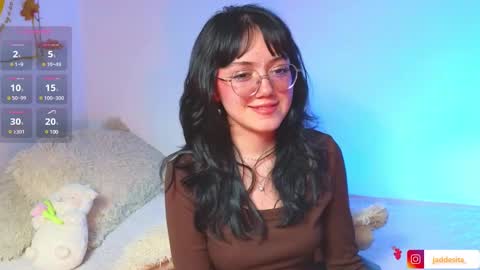 Snapshot of suzumi_ chatting on 15, 1, 2025 Jadde  online show from 15, 1, 2025