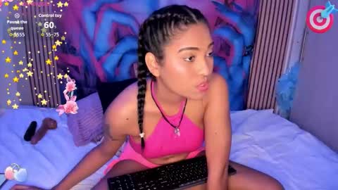 suzzann_rugg online show from 14, 10, 2025