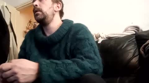 sweaterboy666 online show from 17, 2, 2026