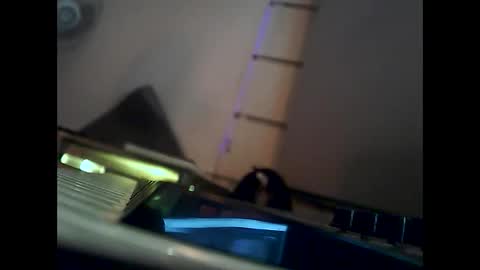 Snapshot of swedfred1 chatting on 14, 10, 2025 Brad online show from 14, 10, 2025