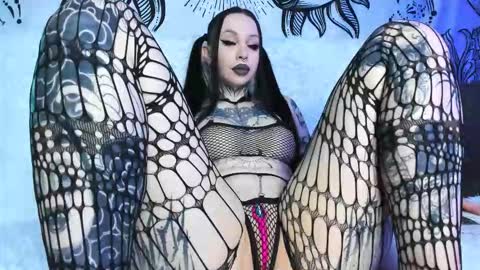 Luna Ootsutsuki online show from 14, 3, 2026