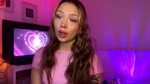 Snapshot of sweeetbabyy22 chatting on 21, 3, 2026 Valeria online show from 21, 3, 2026