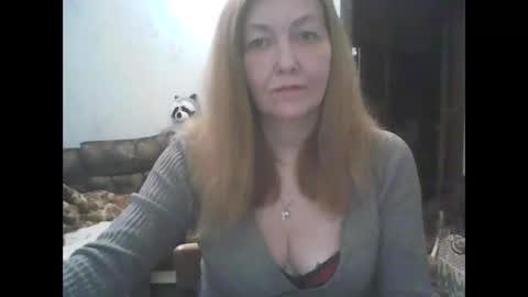 sweet4blonde609 online show from 18, 12, 2025