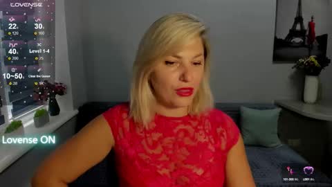 Snapshot of sweet___margaret chatting on 1, 10, 2025 Margaret online show from 1, 10, 2025