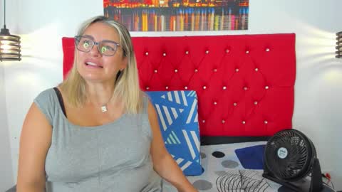 Carolina online show from 23, 11, 2025