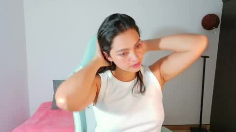 Snapshot of sweet_ahiana chatting on 1, 6, 2026 ahinara online show from 1, 6, 2026