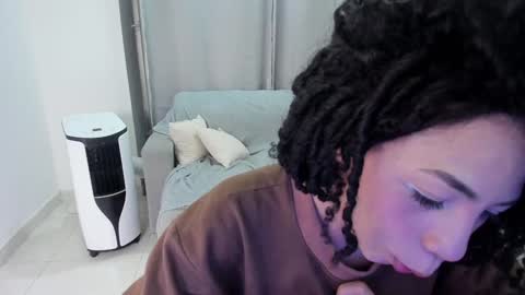 Snapshot of sweet_anie_04 chatting on 3, 2, 2025 Anie online show from 3, 2, 2025