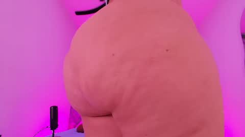 Snapshot of sweet_ariel7 chatting on 10, 7, 2026 Ariel online show from 10, 7, 2026
