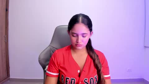 Asheley online show from 25, 2, 2026