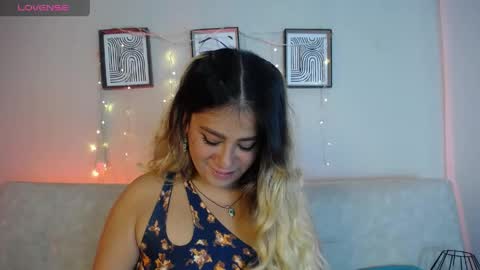 Bella Valery online show from 28, 4, 2026