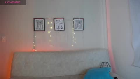 Bella Valery online show from 30, 4, 2026