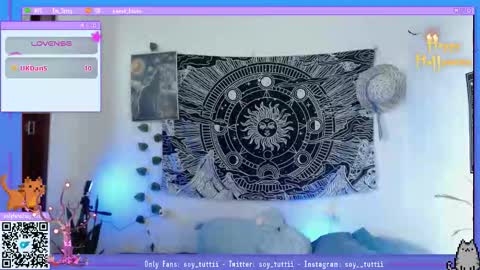 Snapshot of sweet_bluee chatting on 24, 9, 2025 Tutti online show from 24, 9, 2025