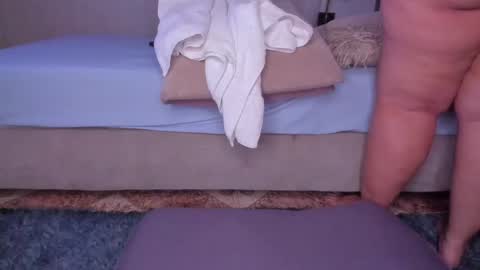 Snapshot of sweet_booty1 chatting on 5, 3, 2025 Chelsy  online show from 5, 3, 2025