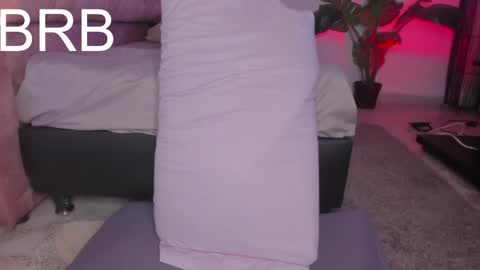 Snapshot of sweet_booty1 chatting on 15, 4, 2026 Chelsy online show from 15, 4, 2026