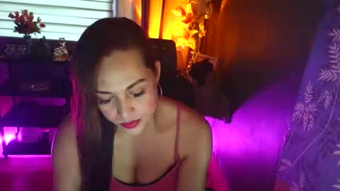 sweet_charmel online show from 10, 5, 2026