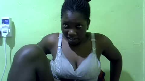 Snapshot of sweet_cherie1 chatting on 21, 6, 2026 sweet_cherie1 online show from 21, 6, 2026