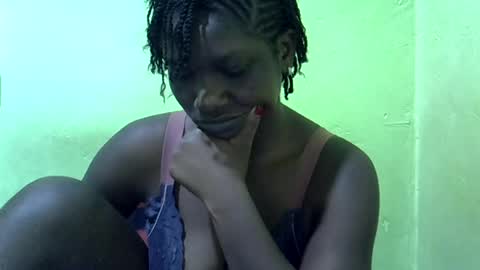 Snapshot of sweet_cherie1 chatting on 13, 7, 2026 sweet_cherie1 online show from 13, 7, 2026