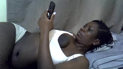 Snapshot of sweet_cherie1 chatting on 25, 7, 2026 sweet_cherie1 online show from 25, 7, 2026