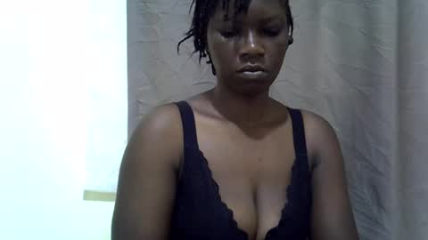 Snapshot of sweet_cherie1 chatting on 26, 7, 2026 sweet_cherie1 online show from 26, 7, 2026