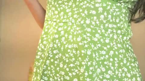 Snapshot of sweet_chilli_ chatting on 10, 1, 2025 Bruna - Live on December - My wishlist online show from 10, 1, 2025