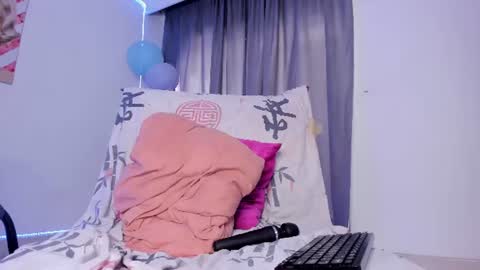 Snapshot of sweet_cinamon69 chatting on 31, 7, 2026 Canela online show from 31, 7, 2026