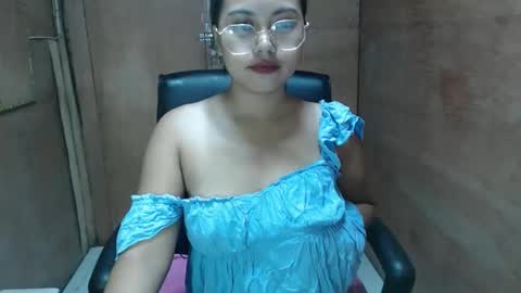 Snapshot of sweet_czylle chatting on 21, 3, 2026 sweet_czylle online show from 21, 3, 2026