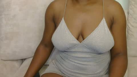 Snapshot of sweet_dellah54 chatting on 12, 6, 2026 dellah online show from 12, 6, 2026