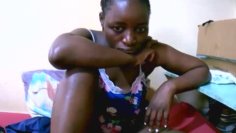 Snapshot of sweet_elena24 chatting on 24, 11, 2025 shillah online show from 24, 11, 2025