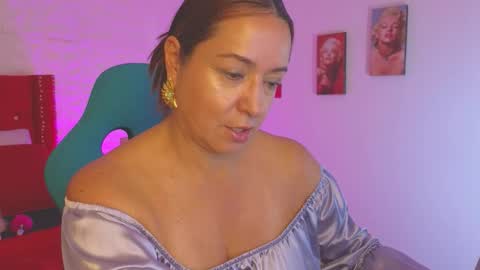 Snapshot of sweet_evans___ chatting on 17, 9, 2025 Sweet Evans online show from 17, 9, 2025