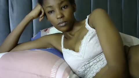 sweet_freaky online show from 11, 4, 2026