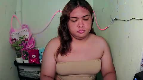 sweet_frex123 online show from 18, 9, 2025
