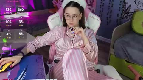 Alice online show from 20, 10, 2025