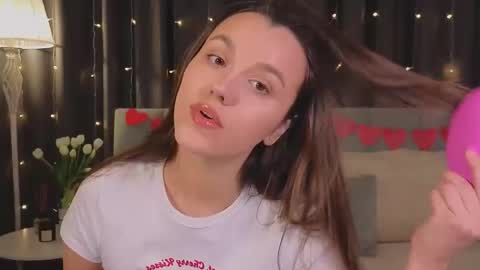 Snapshot of sweet_haeven chatting on 16, 2, 2025 Im Mia.LOVELY PATTERNS 100 120 160 200 my toy buzzes from 2 tip online show from 16, 2, 2025