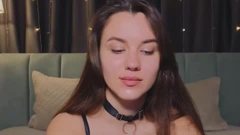 Im Mia.LOVELY PATTERNS 100  120  160  200 my toy buzzes from 2 tip online show from 22, 3, 2026