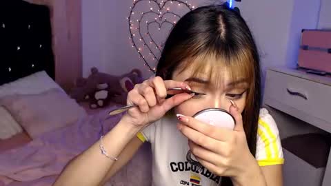 Snapshot of sweet_hannaah chatting on 25, 7, 2026 Hannah online show from 25, 7, 2026