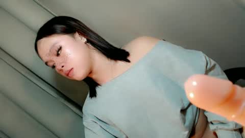 Snapshot of sweet_honeylove chatting on 17, 6, 2026 Anisha online show from 17, 6, 2026