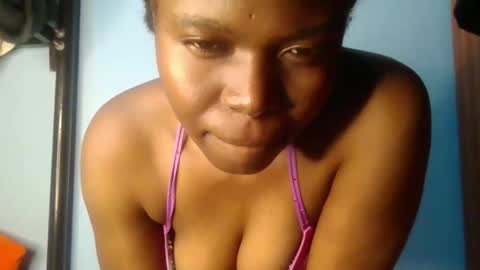 Snapshot of sweet_jamiie chatting on 8, 9, 2025 jay online show from 8, 9, 2025