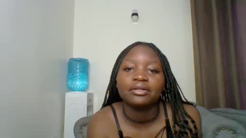 Snapshot of sweet_jenica chatting on 21, 5, 2026 ESTHER NEEMA online show from 21, 5, 2026