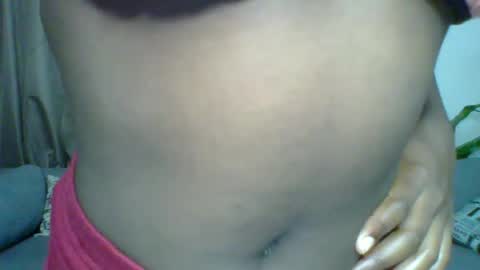 Snapshot of sweet_jenica chatting on 25, 6, 2026 ESTHER NEEMA online show from 25, 6, 2026