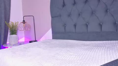 sweet_kitty_3 online show from 19, 6, 2026