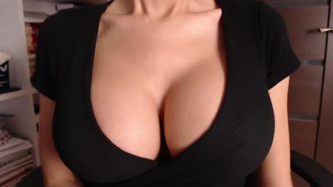 Jen online show from 20, 10, 2025