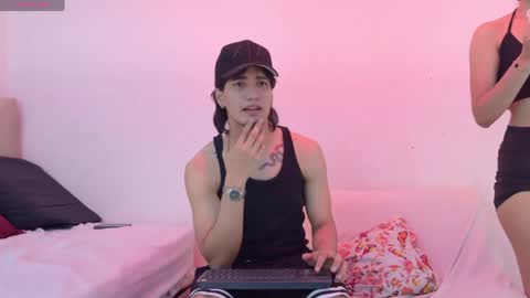 Mia online show from 4, 5, 2026