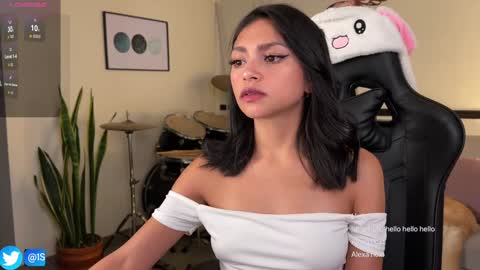 Snapshot of sweet_littleee chatting on 6, 12, 2024 free private online show from 6, 12, 2024