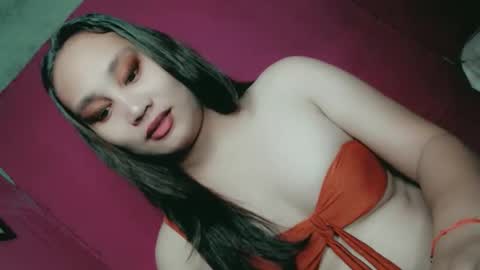 Snapshot of sweet_lover5 chatting on 15, 9, 2025 SWEET LOVE online show from 15, 9, 2025