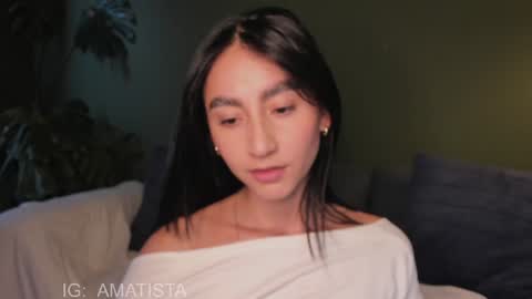 Snapshot of sweet_mara_cat chatting on 21, 1, 2025 Mor online show from 21, 1, 2025